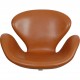Arne Jacobsen Vintage lav Svane stol betrukket med cognac classic læder