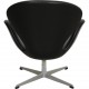 Arne Jacobsen Vintage lav Svane stol betrukket med sort klassisk læder