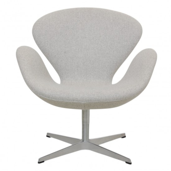 Arne Jacobsen Svanen stol i gråt Divina Melange stof