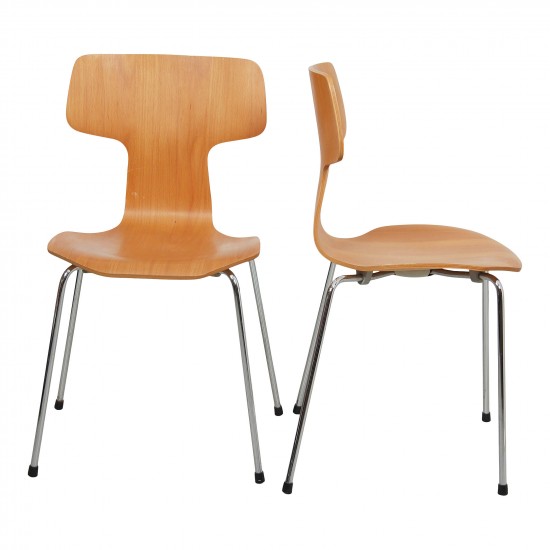 Arne Jacobsen Sæt af T-stole i bøgetræ og med krom ben