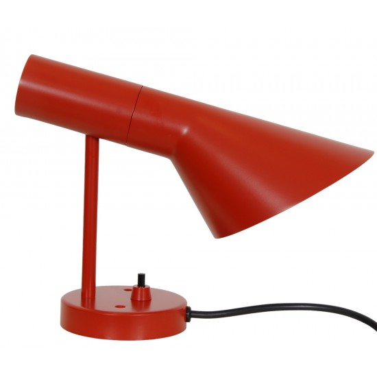 Arne Jacobsen Wall lamp red