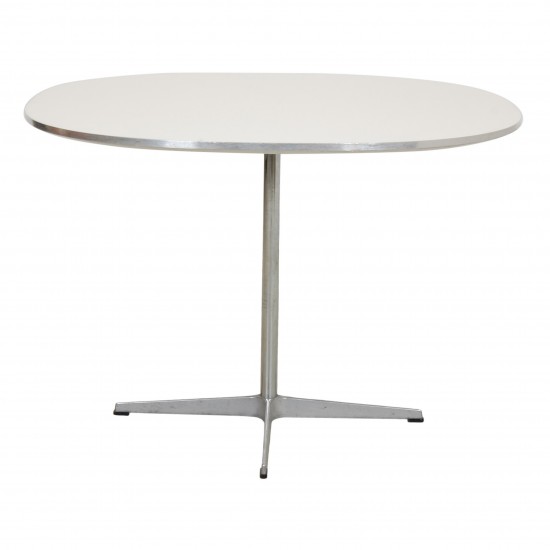 Arne Jacobsen hvidt super cirkulært cafebord Ø: 100 Cm