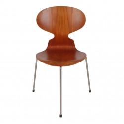 Arne Jacobsen Ant chair, model 3100 with teak wood Arne Jacobsen Ant chair, model 3100 with teak wood