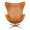 Arne Jacobsen ægget med ældre fod nypolstret i cognac anilin læder