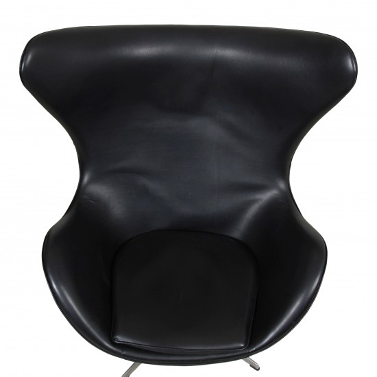 Arne Jacobsen Egg chair with patinated black patinated leather