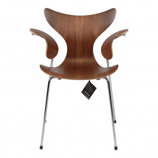 Arne Jacobsen New Lily Chair 3208 walnut wood