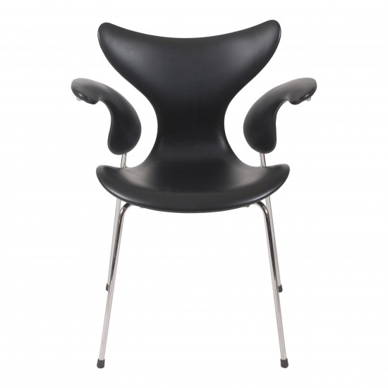 Arne Jacobsen Lily armchair, 3208 newly upholstered with black classic leather
