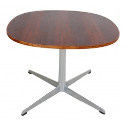 Arne Jacobsen coffee table made of Rosewood Ø60Cm Arne Jacobsen coffee table made of Rosewood Ø60Cm