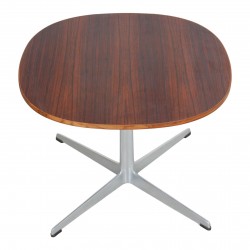 Arne Jacobsen coffee table made of Rosewood Ø60Cm Arne Jacobsen coffee table made of Rosewood Ø60Cm