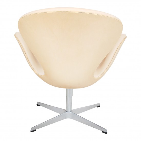 Arne Jacobsen Swan newly upholstered with natural vacona leather