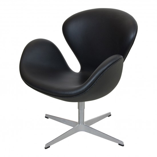 Arne Jacobsen Swan newly upholstered in black Nevada aniline leather