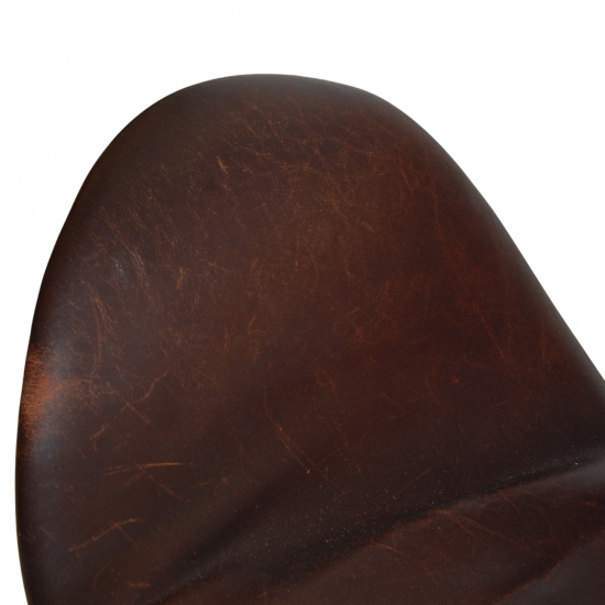 Arne Jacobsen Swan chair, vintage version in brown patinated leather