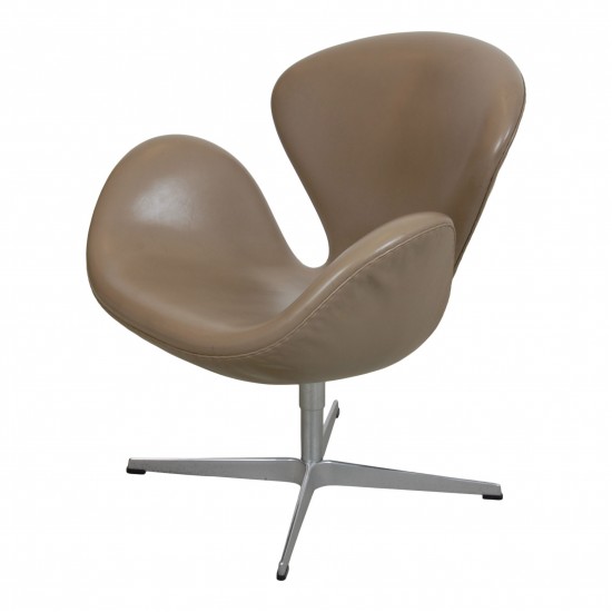 Arne Jacobsen Swan chair in original gray patinated leather