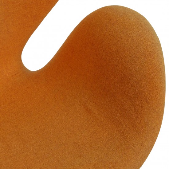 Arne Jacobsen Svanen stol i gult stof