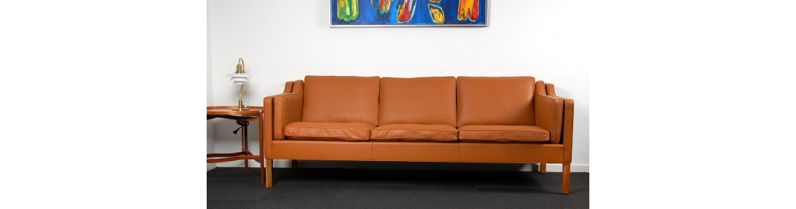 Designinfo: Børge Mogensens 2212/2213 Sofa