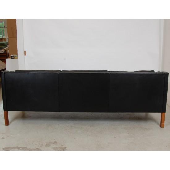 Børge Mogensen 3 seater sofa 2213 in patinated black leather