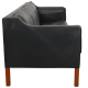 Børge Mogensen 2213 3.pers sofa in black buffalo leather with patina
