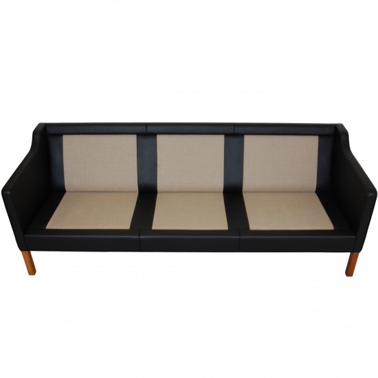 Børge Mogensen 2213, 3.seater sofa reupholstered in black nevada aniline leather