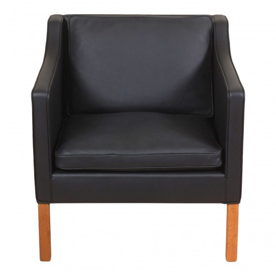Børge Mogensen lounge chair 2321, newly upholstered with black bison leather