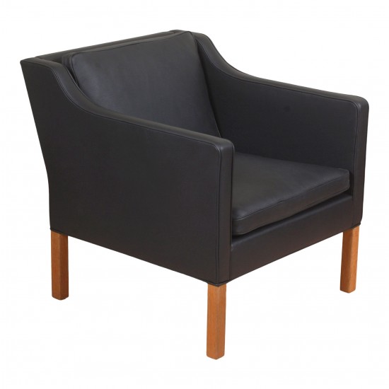 Børge Mogensen lounge chair 2321, newly upholstered with black bison leather