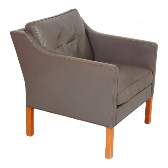 Børge Mogensen 2321 armchair with original gray patinated leather and oak legs