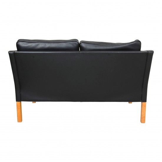 Børge Mogensen 2322 2-seater sofa with black bison and oak