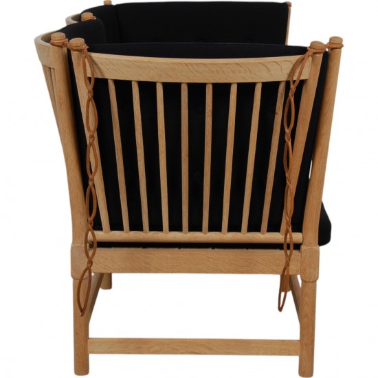 Børge Mogensen Spoke-back sofa in oak and black Hallingdal
