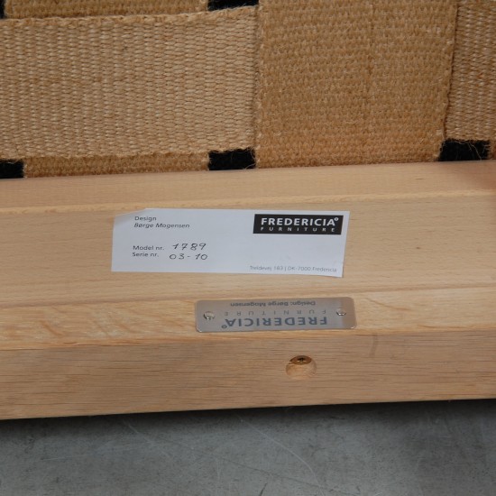 Børge Mogensen Spoke-back sofa in oak and black Hallingdal