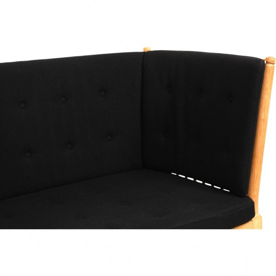 Børge Mogensen Spoke-back sofa in oak and black Hallingdal