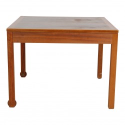 Børge Mogensen teak wood coffee table with wheels Børge Mogensen teak wood coffee table with wheels