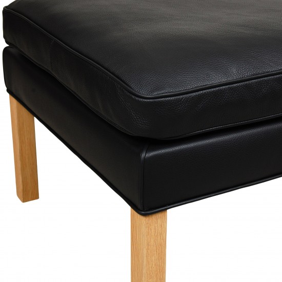 Børge Mogensen 2202 Footstool in black bizon leather and with legs of oak