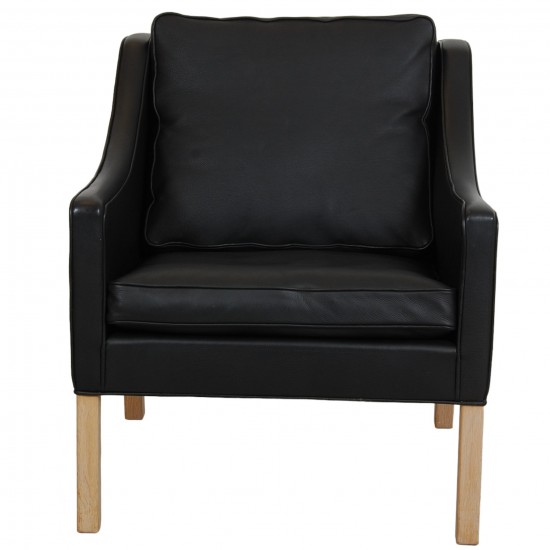 Børge Mogensen 2207 lounge chair in black leather