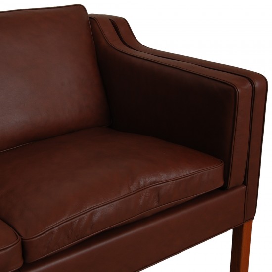 Børge Mogensen 2213 3-personers sofa betrukket med mokka bizon læder