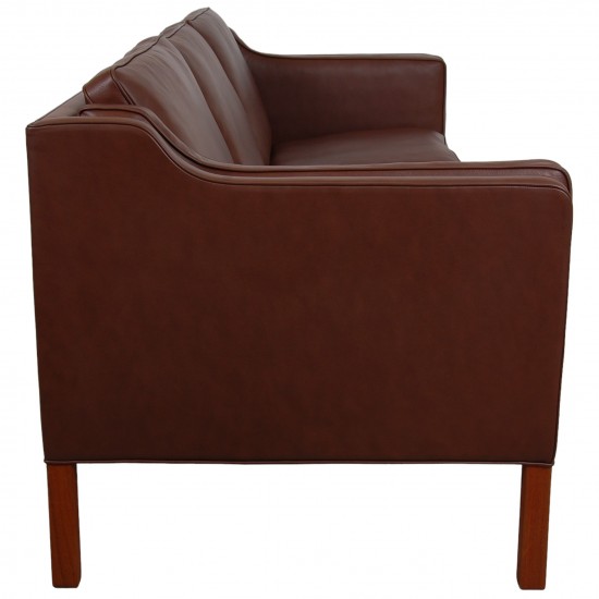 Børge Mogensen 2213 3.seater sofa reupholstered in mokka bizon leather