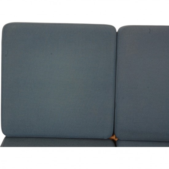 Børge Mogensen 3.seater 2219 sofa with blue cushions