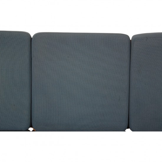 Børge Mogensen 3.seater 2219 sofa with blue cushions