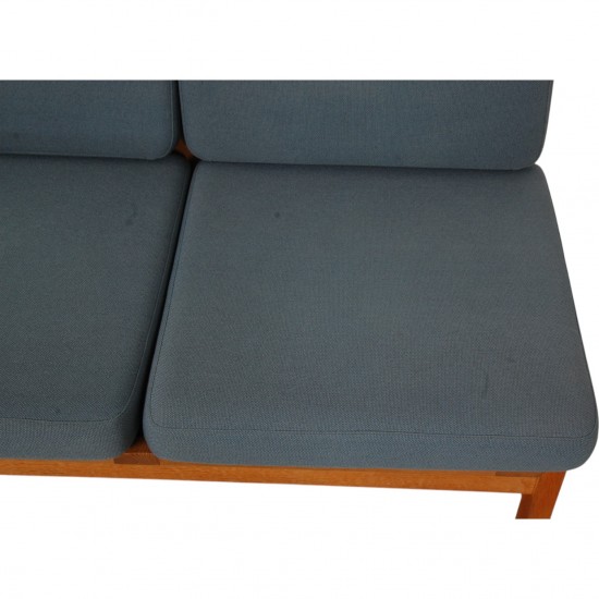Børge Mogensen 3.seater 2219 sofa with blue cushions
