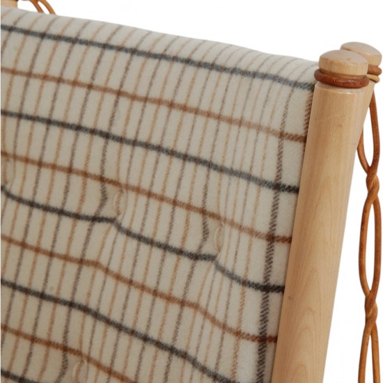 Børge Mogensen Spoke-back sofa in Hestedækken fabric