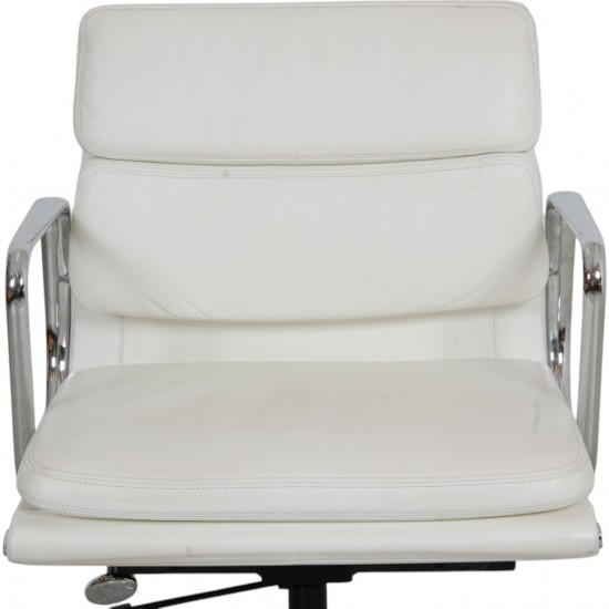 Charles Eames Ea-217 Kontorstol i hvidt læder
