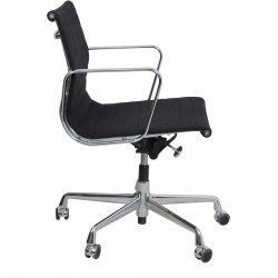 Charles Eames Ea-117 kontorstol i sort hopsak  Charles Eames Ea-117 kontorstol i sort hopsak