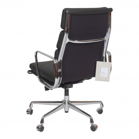 Charles Eames New Office chair, EA-219, black leather