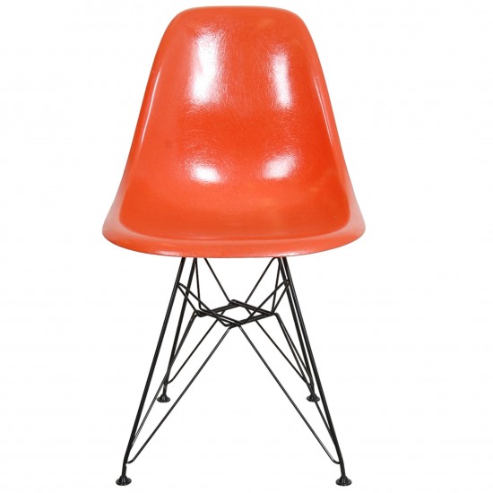 Set of 4 orange Charles Eames DSR Chairs (4)