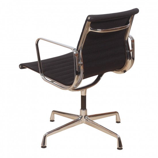 Charles Eames chair EA-108 with black hopsak fabric