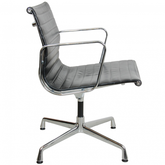 Charles Eames Ea-108 stole i sort læder 