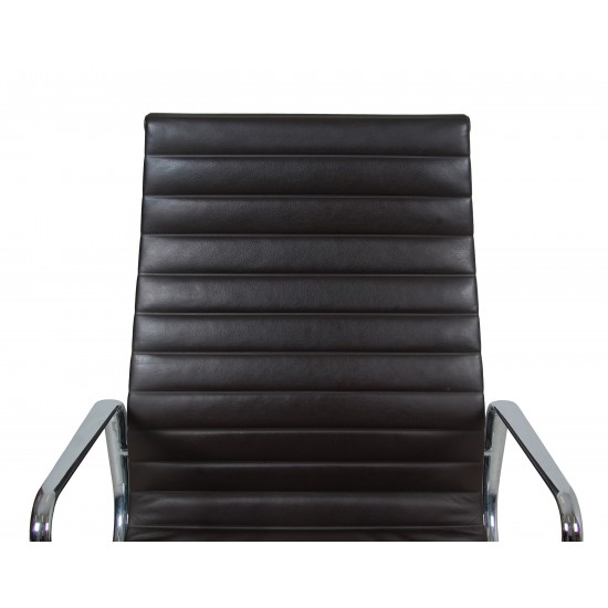 Charles Eames Ea-109 chair in dark brown leather