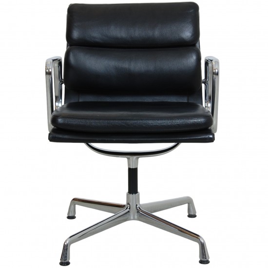 Charles Eames EA-208 chair in black leather