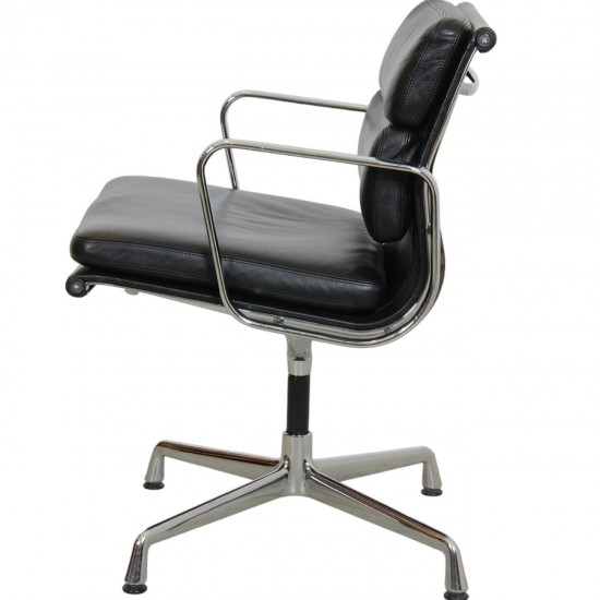 Charles Eames EA-208 chair in black leather