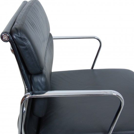 Charles Eames Office chair, EA-217 with black leather