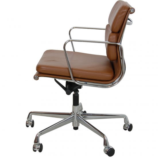 Charles Eames Ea-217 office chair in brown leather