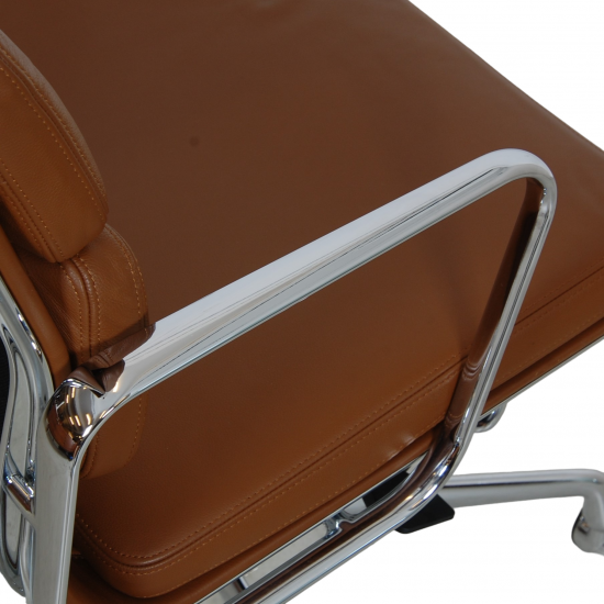 Charles Eames Ea-217 office chair in brown leather